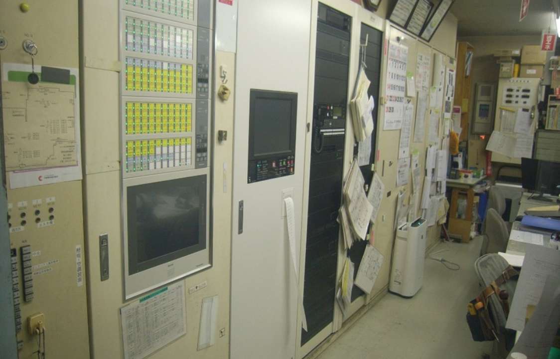 自火報受信機更新工事